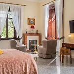 Agostino Luxury Nocleg ze śniadaniem 4*
